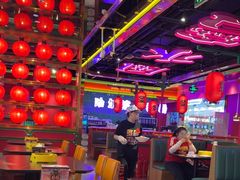 -多嘴超级肉蟹煲(杉杉国潮主题店)
