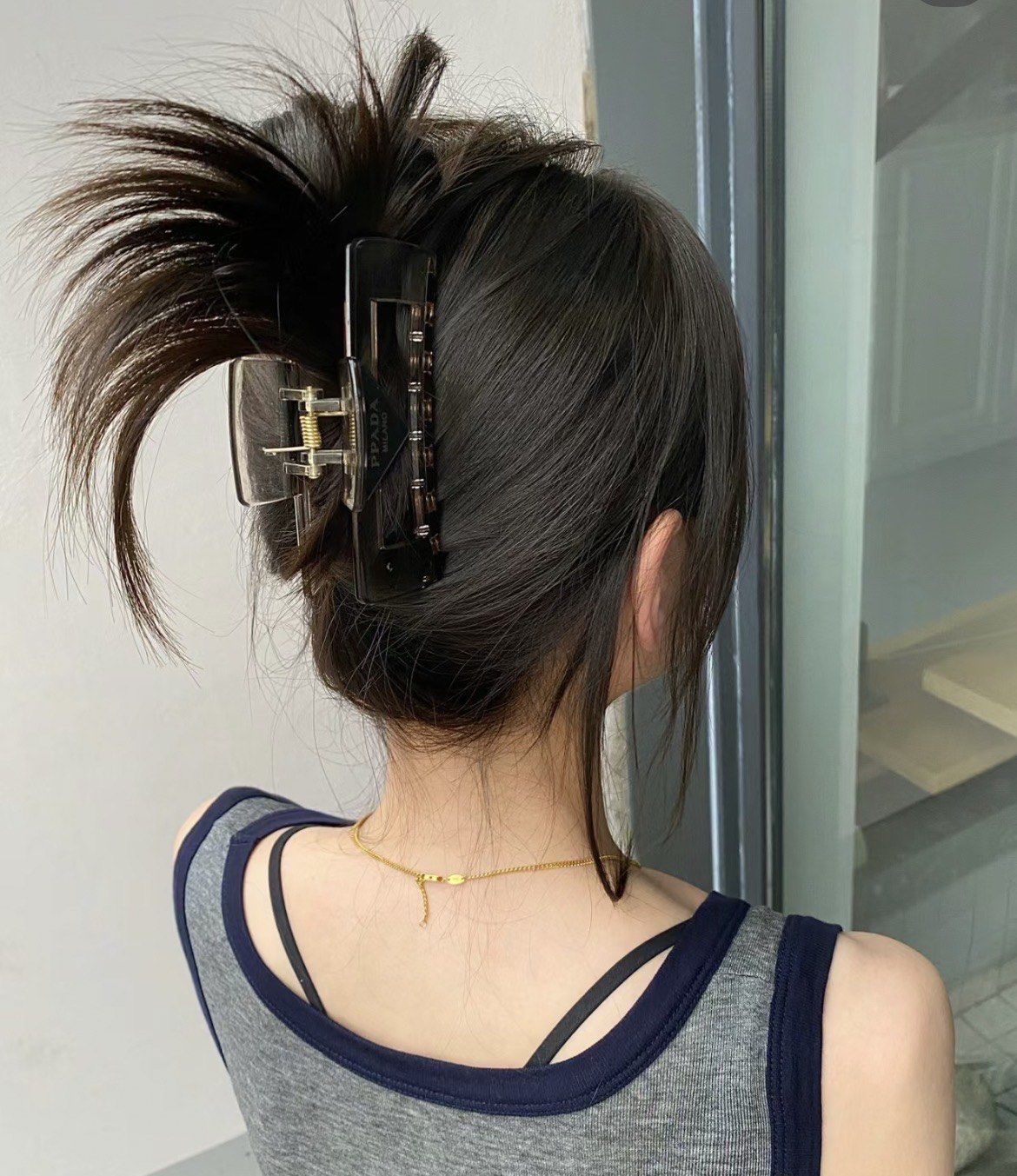女生扎头发的发型