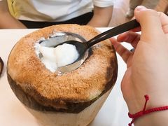 -志龙皇冠吃货椰子铺