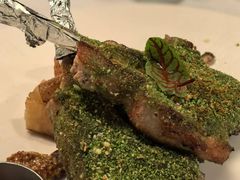 烤香草黄油脆壳羊排配芥末汁-Ponte 意大利餐厅