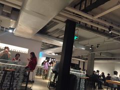 大堂-大头虾越式风味餐厅(光明广场店)