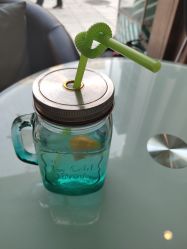 -卡尔诗·科技美肤连锁