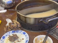 -亿诣蝎府炸酱面羊蝎子火锅(酷车小镇店)