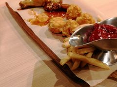 -必胜客(龙吴宅急送店)