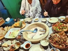 -云荷里·蒸汽石锅鱼·云南菜(中发百旺店)