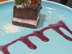 -米德维奇俄式西餐厅(西六道街店)