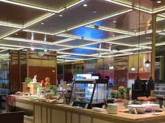 -大中华希尔顿酒店-念自助餐·嗨啤·小龙虾