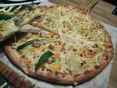 -乐凯撒披萨(东方新世界店)