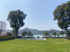 -宁波东钱湖华茂希尔顿酒店·湖畔全日餐厅