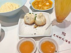 蟹粉生煎-光明邨大酒家(淮海路店)