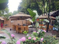 -二荆条·蜀鲜汇城市森林火锅