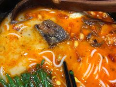 -蒙自源过桥米线(红谷滩万达店)