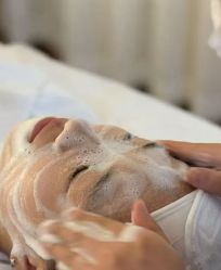 -禾壹净·素颜美问题肌肤修护中心