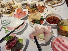 -领鲜活海鲜榴莲自助火锅(东门店)