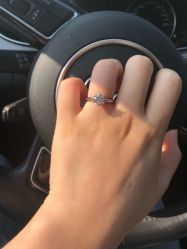 -威德钻石-克拉钻大本营(南京东路店)