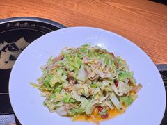 雪峰甜包菜-吃饭皇帝大土家民族菜(荟聚店)