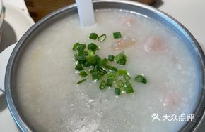 Nine-Section Shrimp and Scallop Meatball Congee
