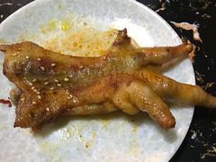 生烤鸡爪-韩金利串店(让胡路店)