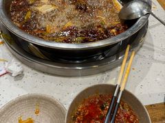 -肖肖酸萝卜鱼火锅(总店)