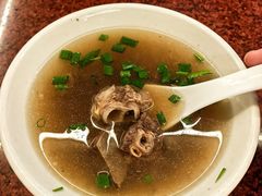 -猪脚洪隆江猪脚饭