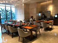 大堂-厦门海沧正元希尔顿逸林酒店開全日餐厅