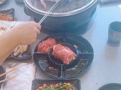 -啊美丽炭火烤肉(滑翔一店)