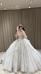 -Renee芮亦婚纱