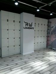 -STUDIO E POLE DANCE