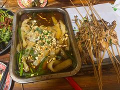 -云南建水鸡脚王烧烤(商贸路店)