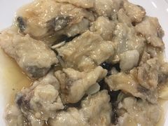 糟溜鱼片-六和聚传统烤鸭.天津菜(和平店)