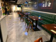 大堂-陕味食族(西小口路店)