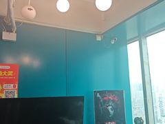 -荒岛实景沉浸密室(江汉路1店)