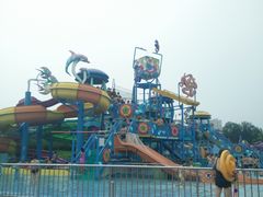 -欢乐水魔方水世界