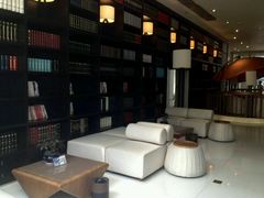 -喜鹊愉家酒店(郑州曼哈顿博览中心地铁站店)