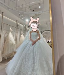 -艾米丽婚纱礼服