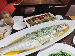 清蒸太湖白鱼-金枝玉叶上海人家食府(三里河店)
