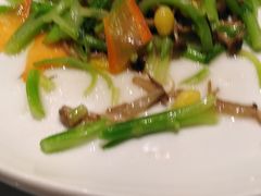 -一家人(凯旋路店)