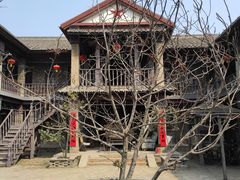 -清风小镇闯关东影视基地