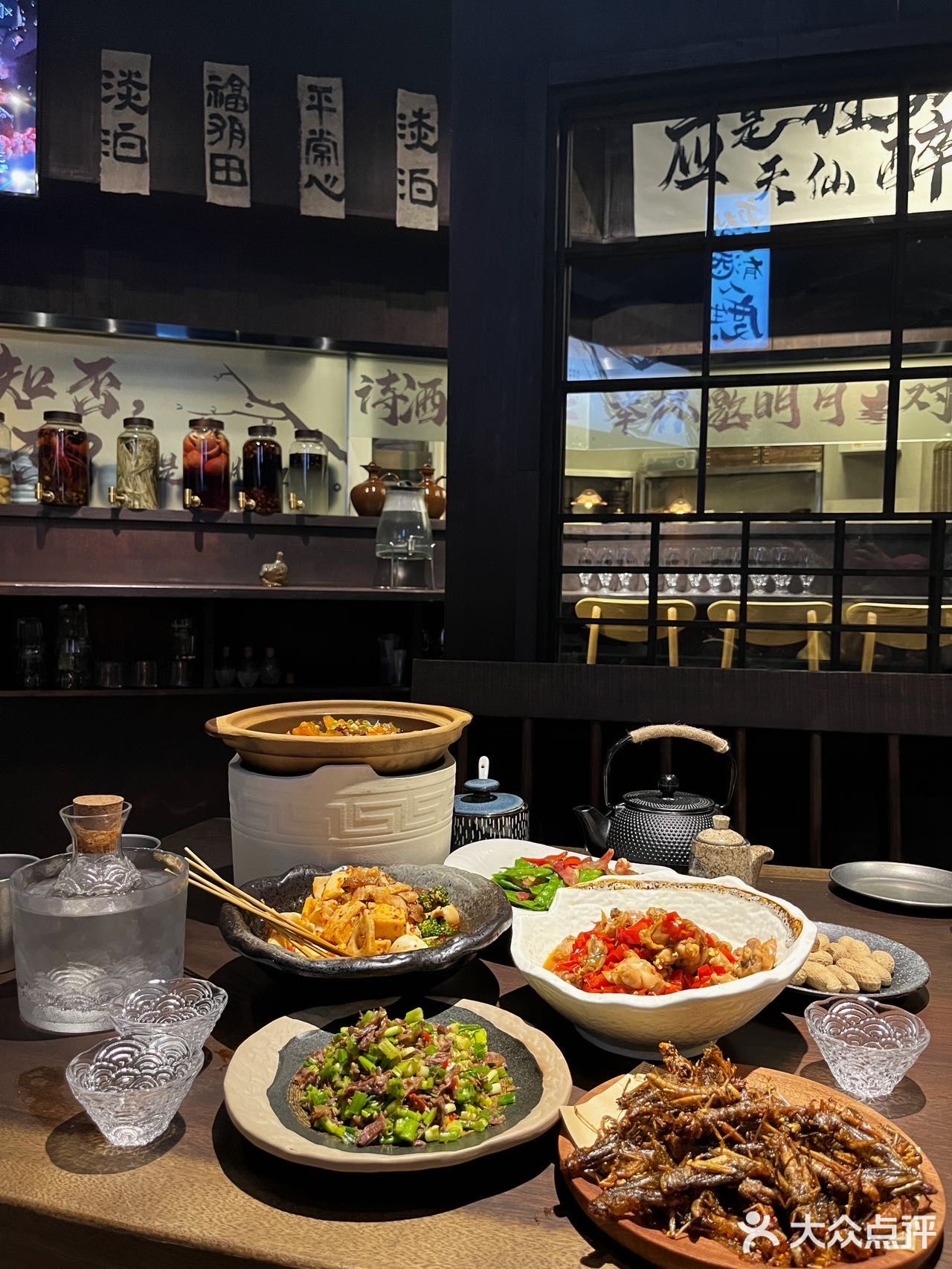 不会还不知道这家侘寂风宝藏小酒馆吧