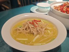 -呷湘厨·鱼汤捞饭·剁椒鱼头·辣椒炒肉(国家会展中心店)