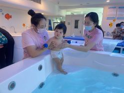 -马博士婴幼儿游泳馆(广安门旗舰店)