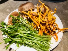 -V-ONE西雅图海鲜自助餐厅(仓山万达广场店)