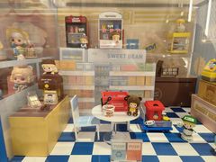 -泡泡玛特POPMART(东直门来福士店)