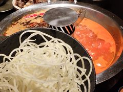 -晓宇重庆火锅(西安荟聚店)