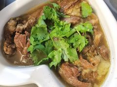 -官塘陈记鱼生·潮汕砂锅粥·牛肉火锅(潮枫路总店)