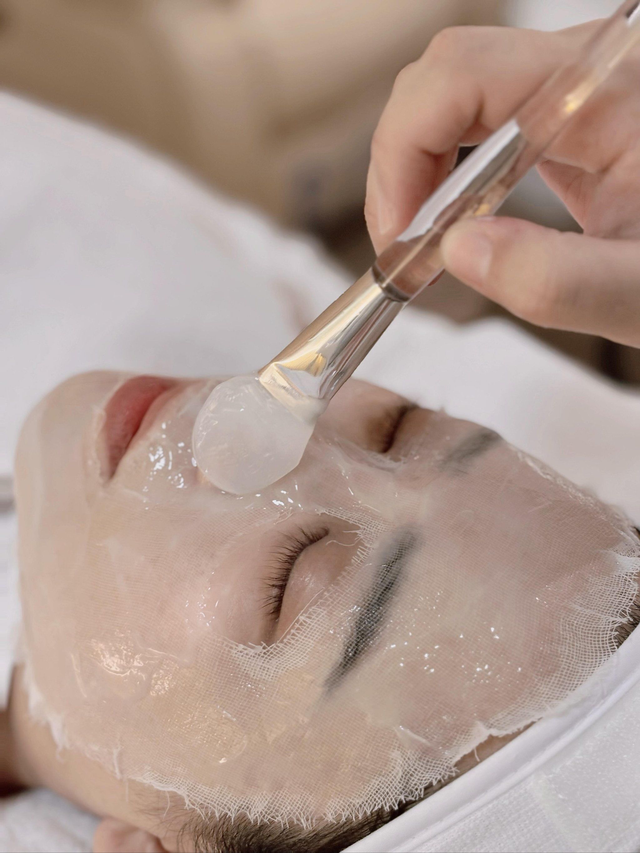 护肤品能拯救不管理的皮肤
也没有一个护理项目能解决所有问题🙅