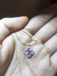 -威德钻石-克拉钻大本营(南京东路店)