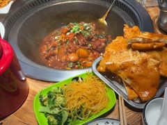 -山河屯铁锅炖鲜鹅·东北菜(开发区一店)