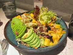 牛油果芒果沙拉-BE BRIGHT KITCHEN(正佳广场店)