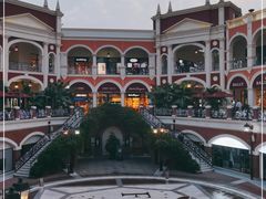 -佛罗伦萨小镇广佛名品奥特莱斯(疏港路店)